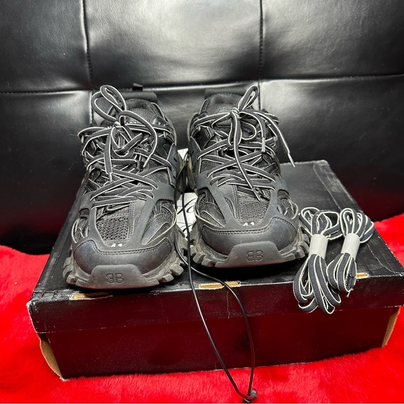 COPY - BALENCIAGA SNEAKERS - Picture 4 of 6